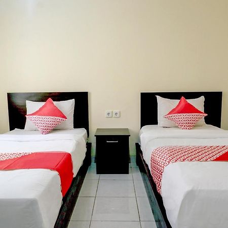Oyo 2521 Uluwatu Cahya Guest House Dış mekan fotoğraf