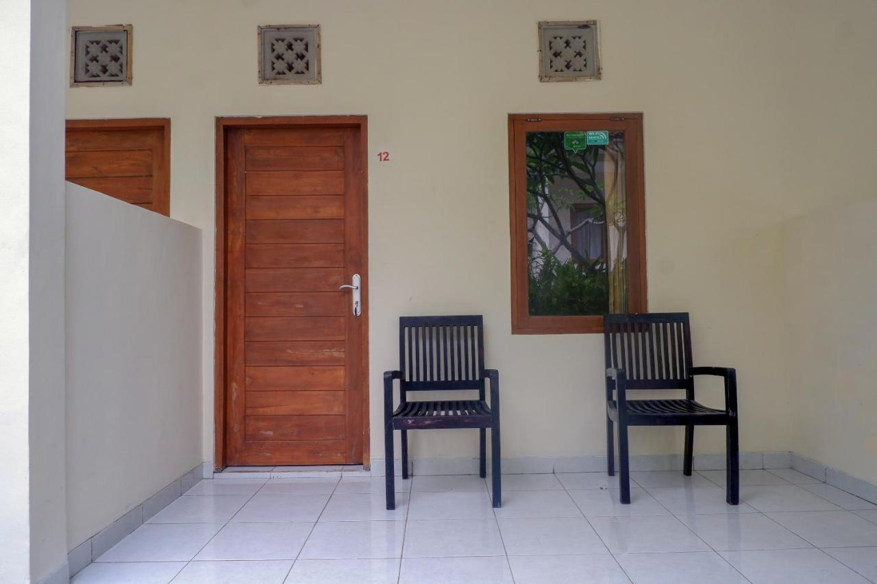 Oyo 2521 Uluwatu Cahya Guest House Dış mekan fotoğraf